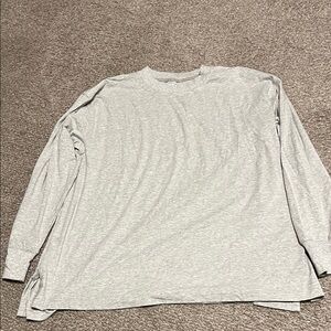 A&F Gray Long Sleeve Women's Tee